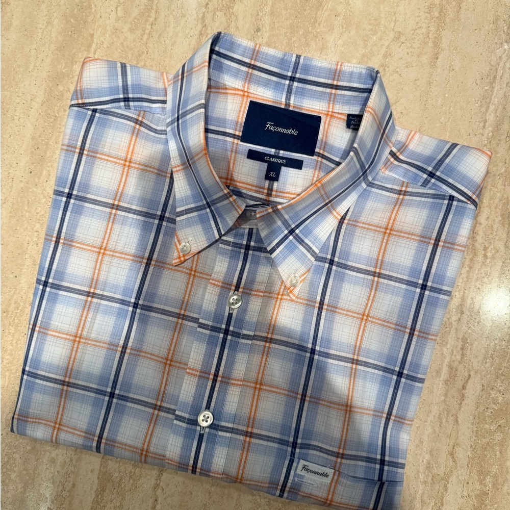 NWOT~Faconnable~ Men's button down , 100%cotton